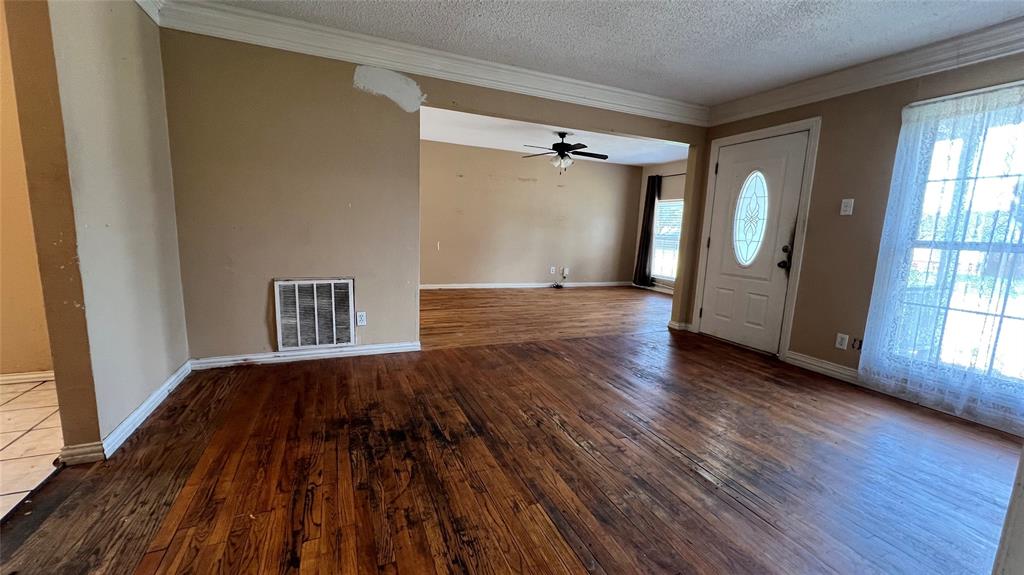 1309 Sylvan Drive