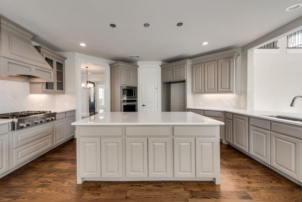 5412 Glenscape Circle