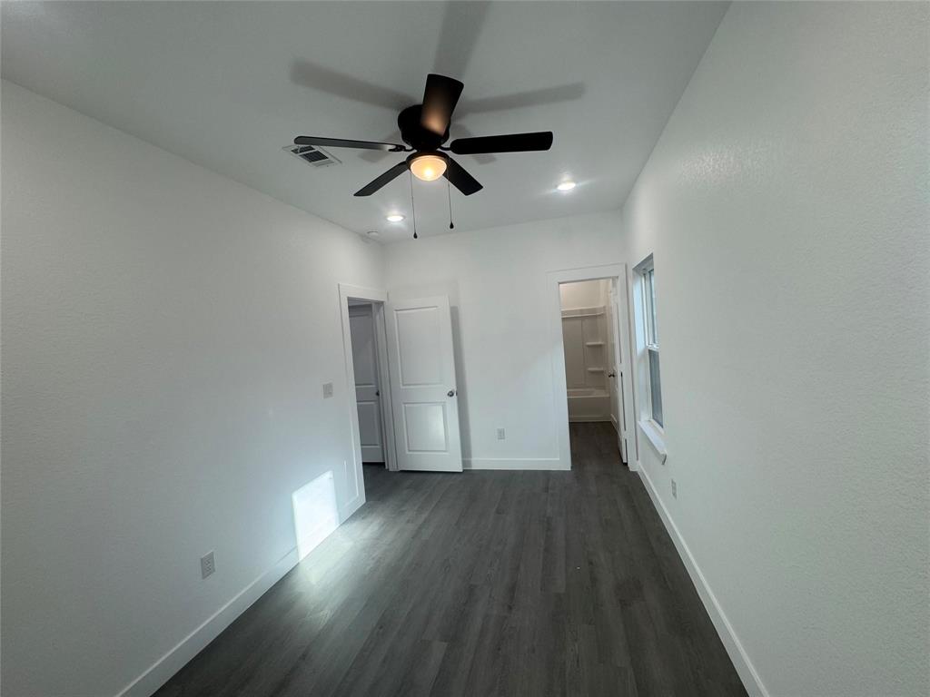 Oak Trail Shores Sec B - Residential