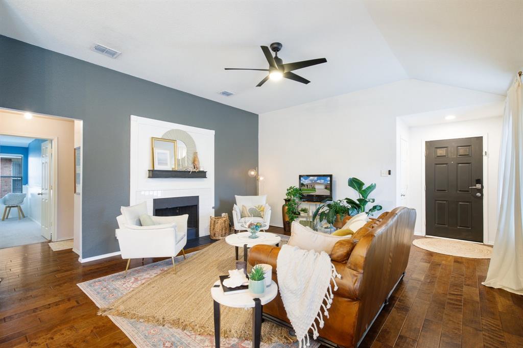 14401 Artesia Court