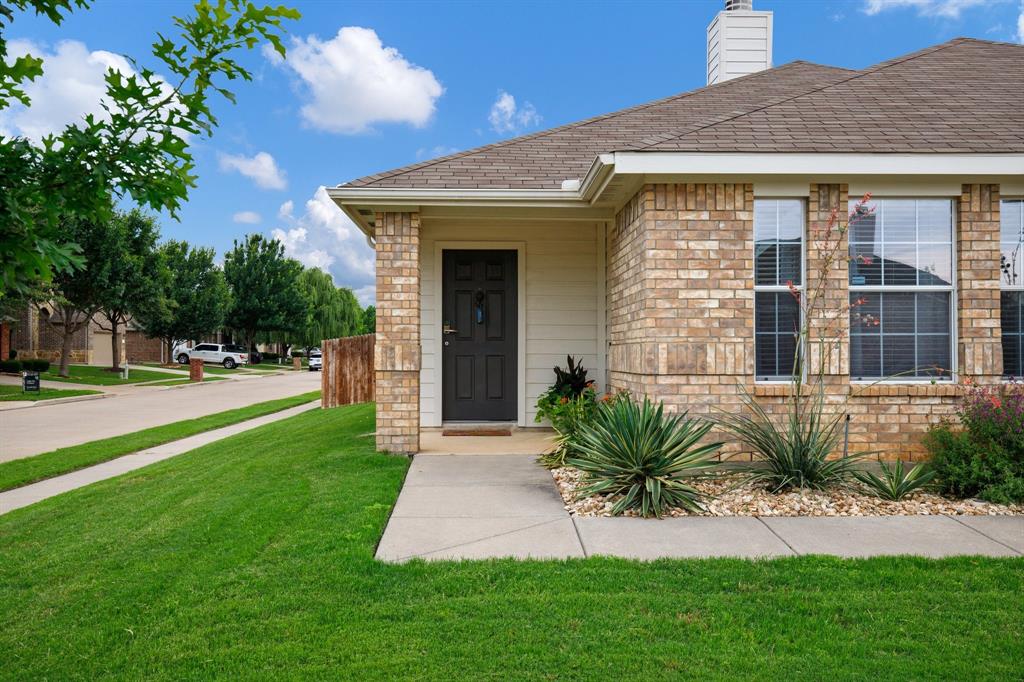 14401 Artesia Court