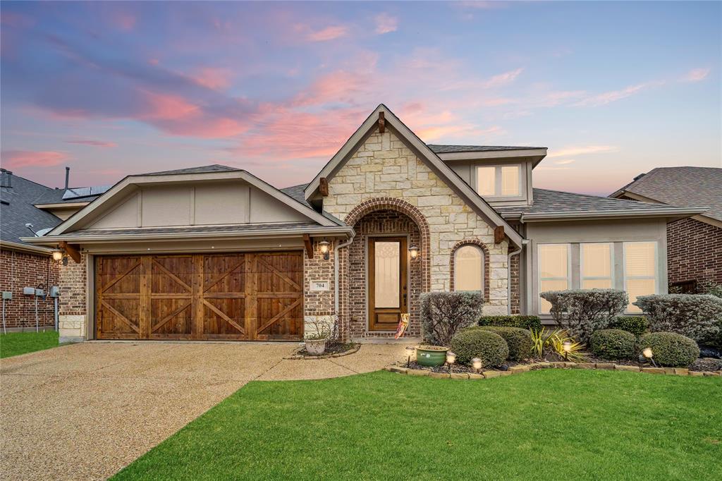 704 Marietta Lane