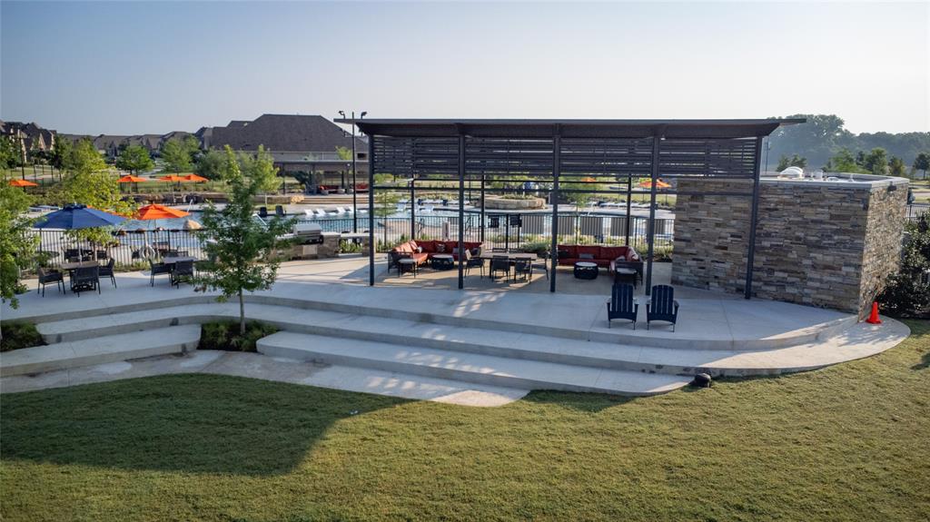 216 SW Bee Balm Road