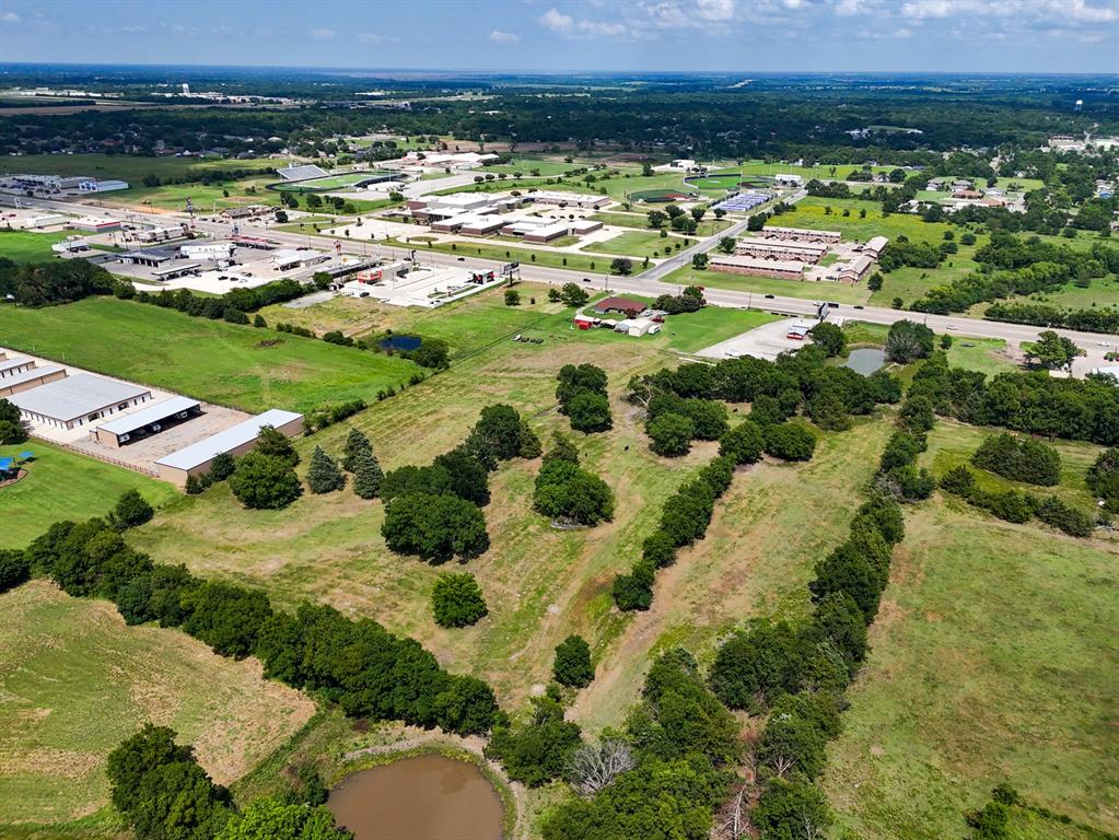 M MC DONALD - Commercial Sale