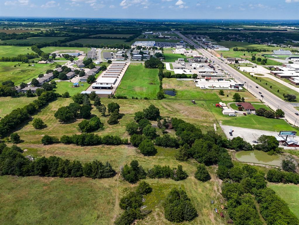 M MC DONALD - Commercial Sale