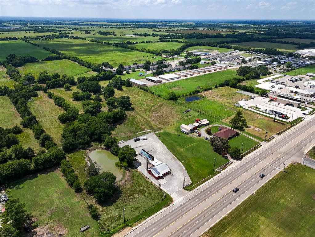 M MC DONALD - Commercial Sale