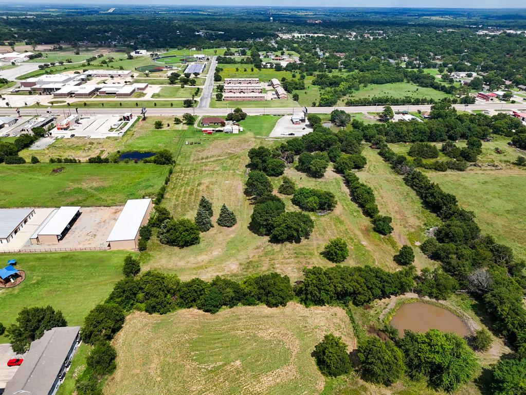 M MC DONALD - Commercial Sale