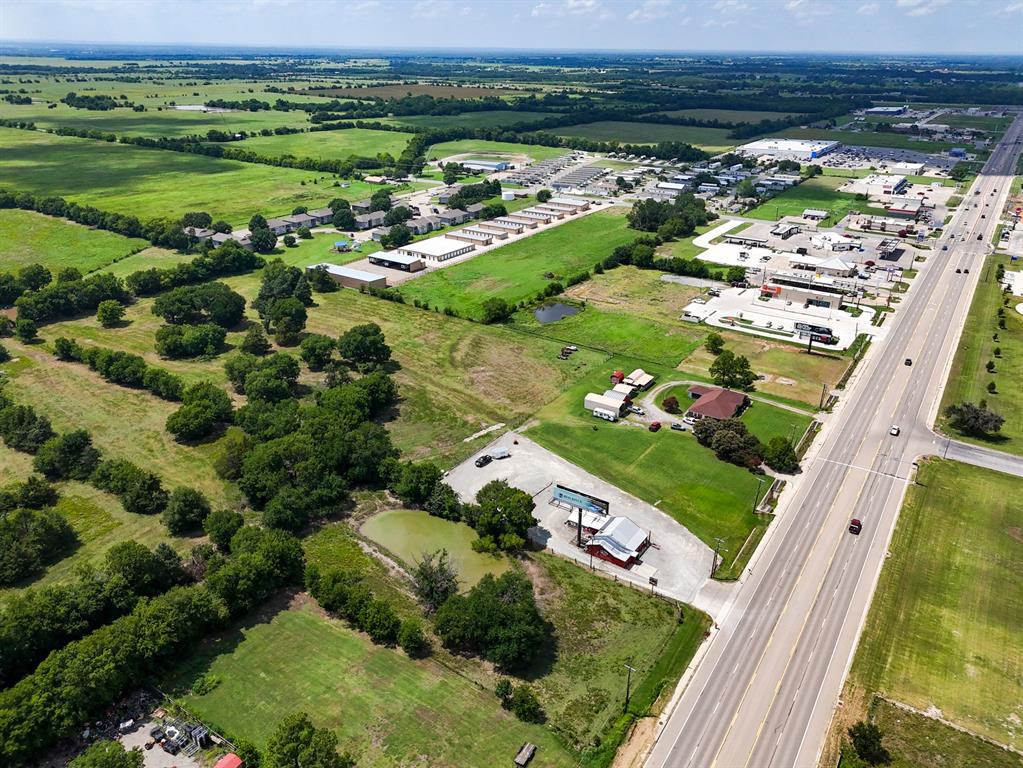 M MC DONALD - Commercial Sale