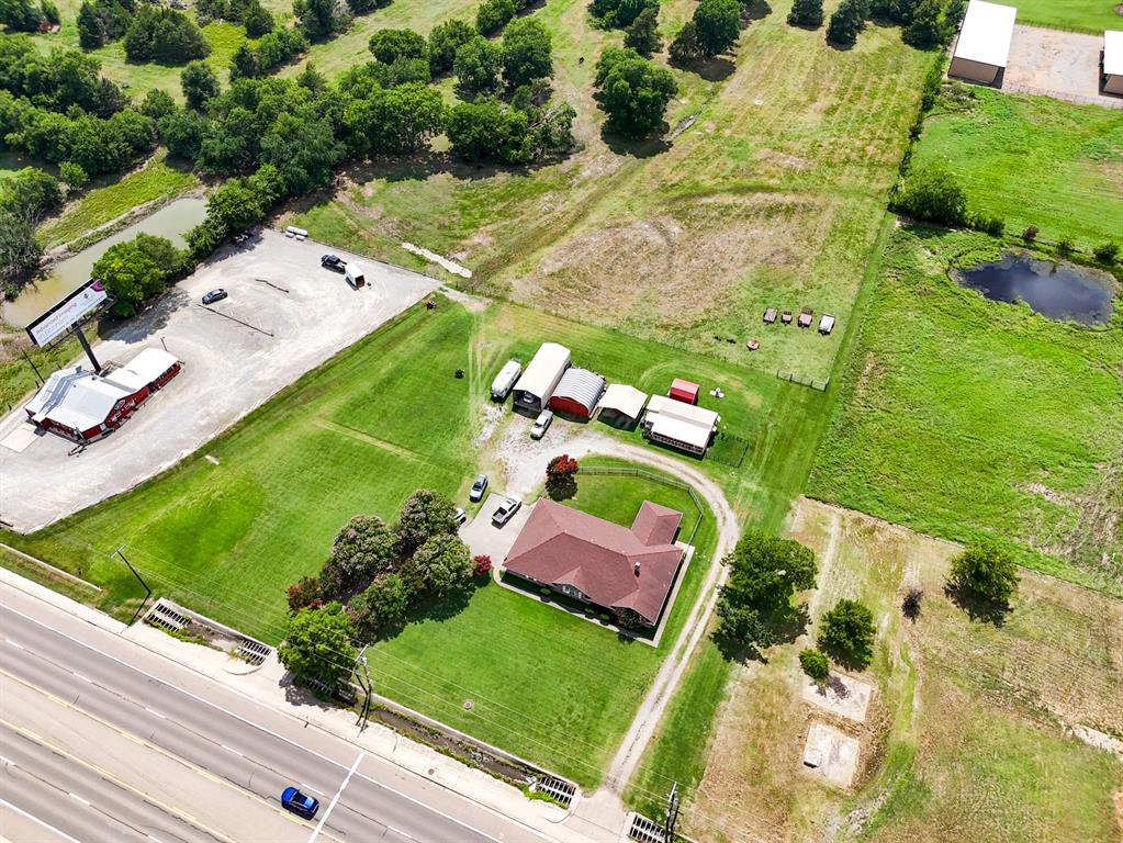 1709 N State Highway 121