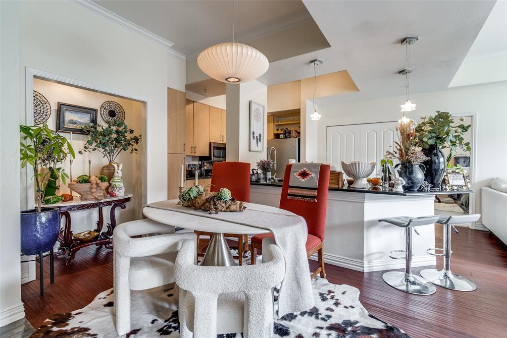 3225 Turtle Creek Boulevard 520