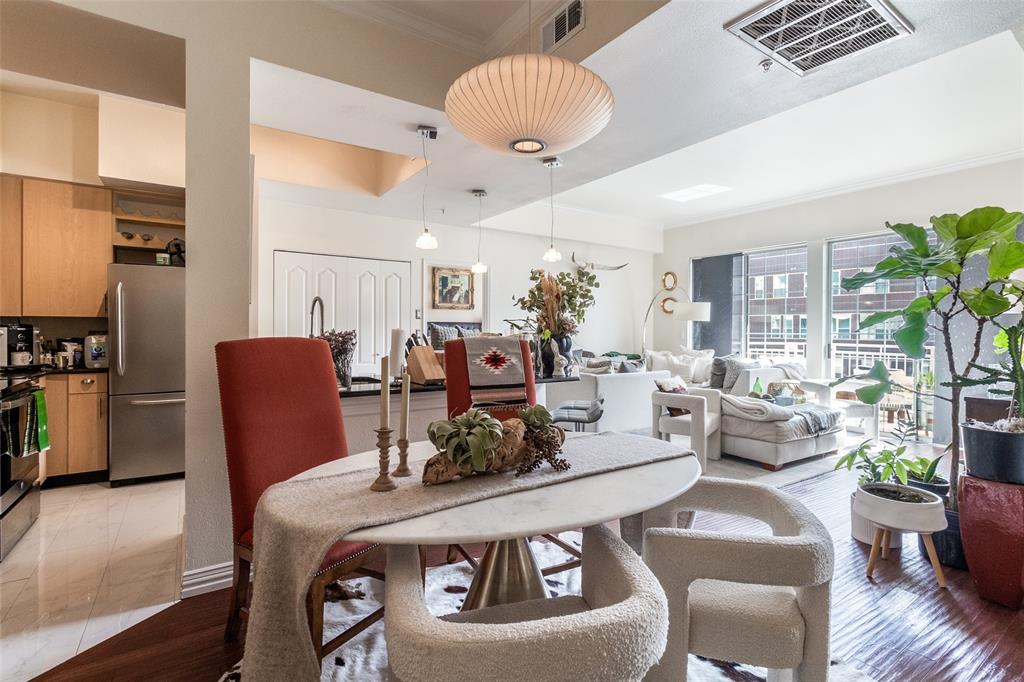 Renaissance On Turtle Creek Condo - Residential