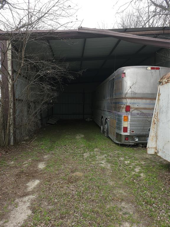 Lk Whitney Shop Ctr - Residential