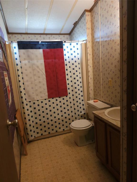 Lk Whitney Shop Ctr - Residential