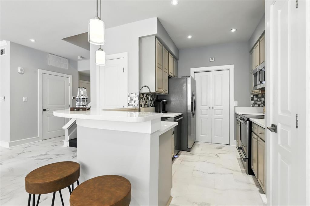 Residences at Museum Place Condos - Residential