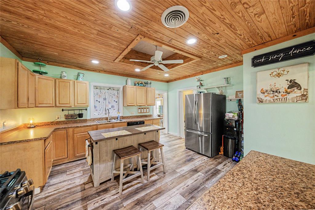 2313 Hickory Creek Road