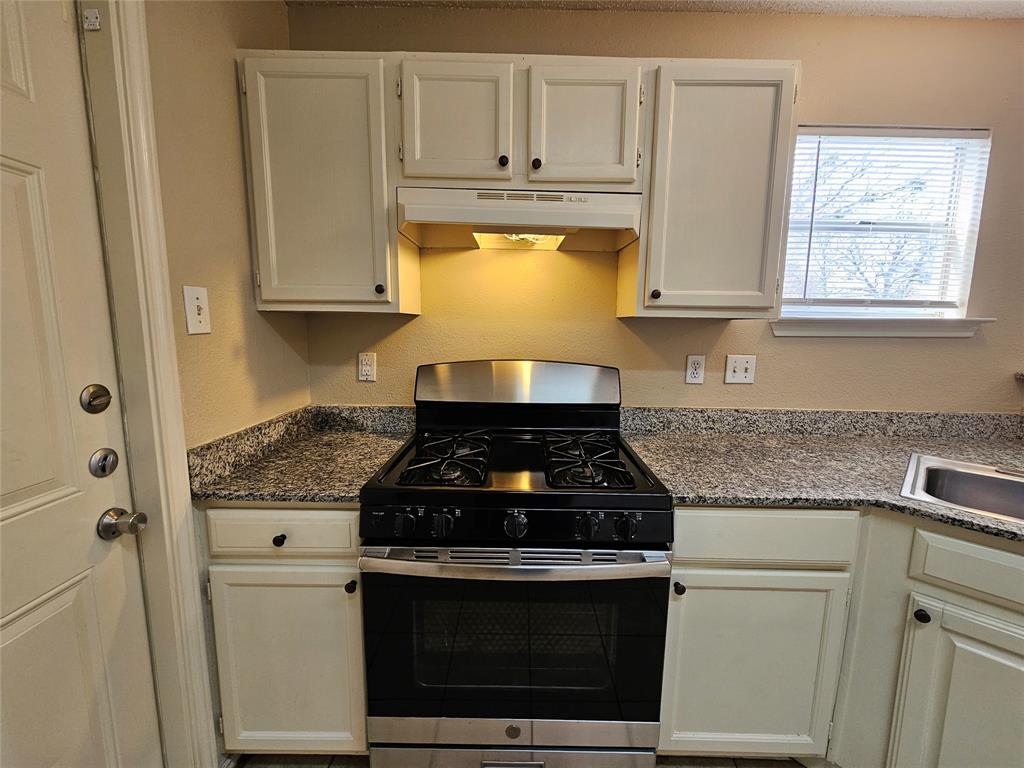 Forest Grove 08 - Residential Lease