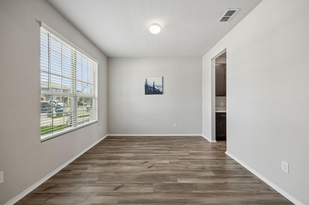8000 Gangway Drive