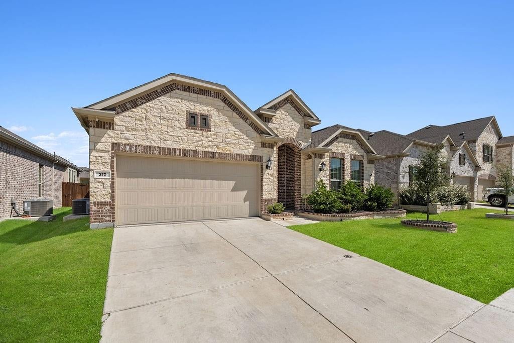 212 Cherryvale Lane