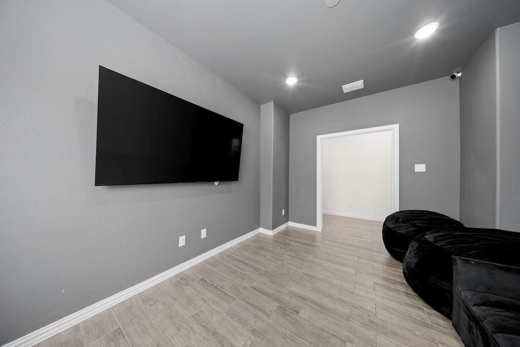 212 Cherryvale Lane
