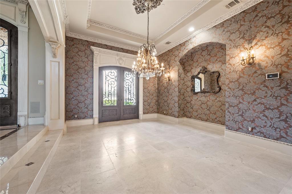 Castleton Manor - Residential