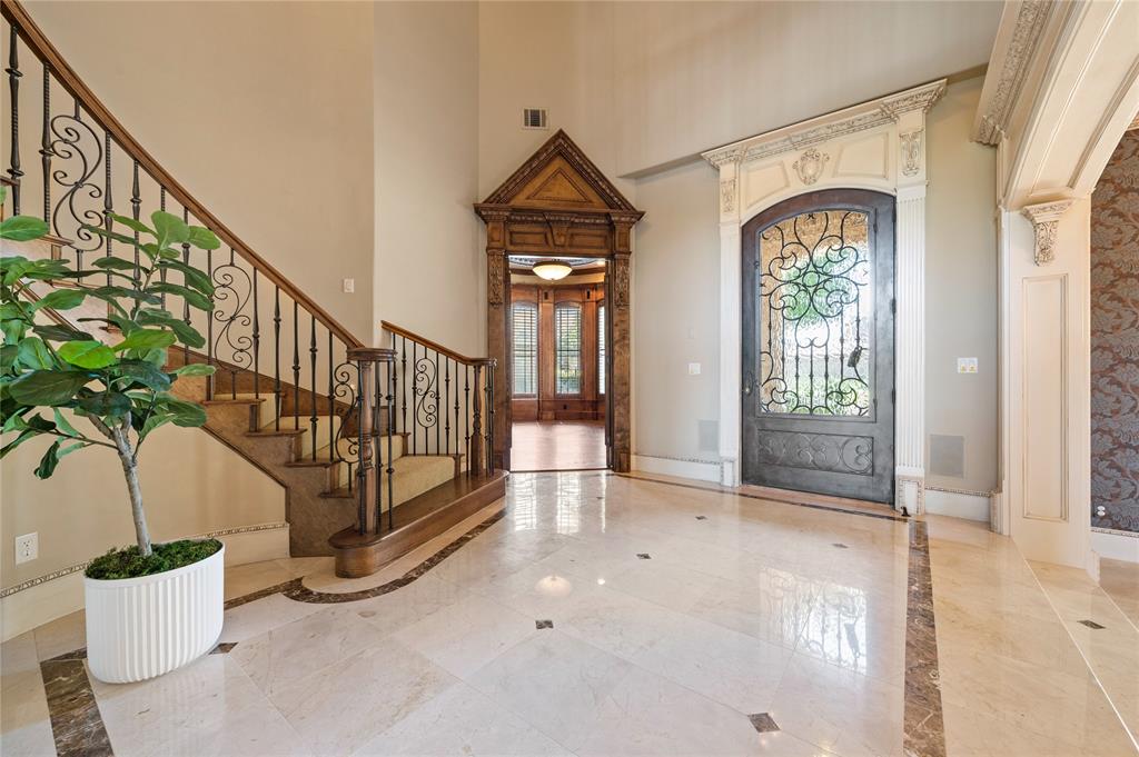 Castleton Manor - Residential