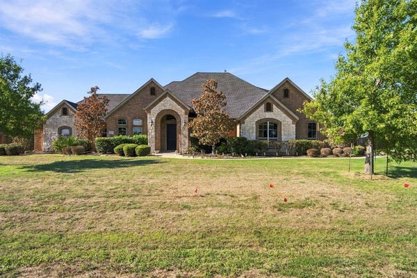 3220 BAYLOR BLVD, MIDLOTHIAN, TX 76065 - Image 31248f2a4bbd49265f98fb9c46f3f8a1/730940093