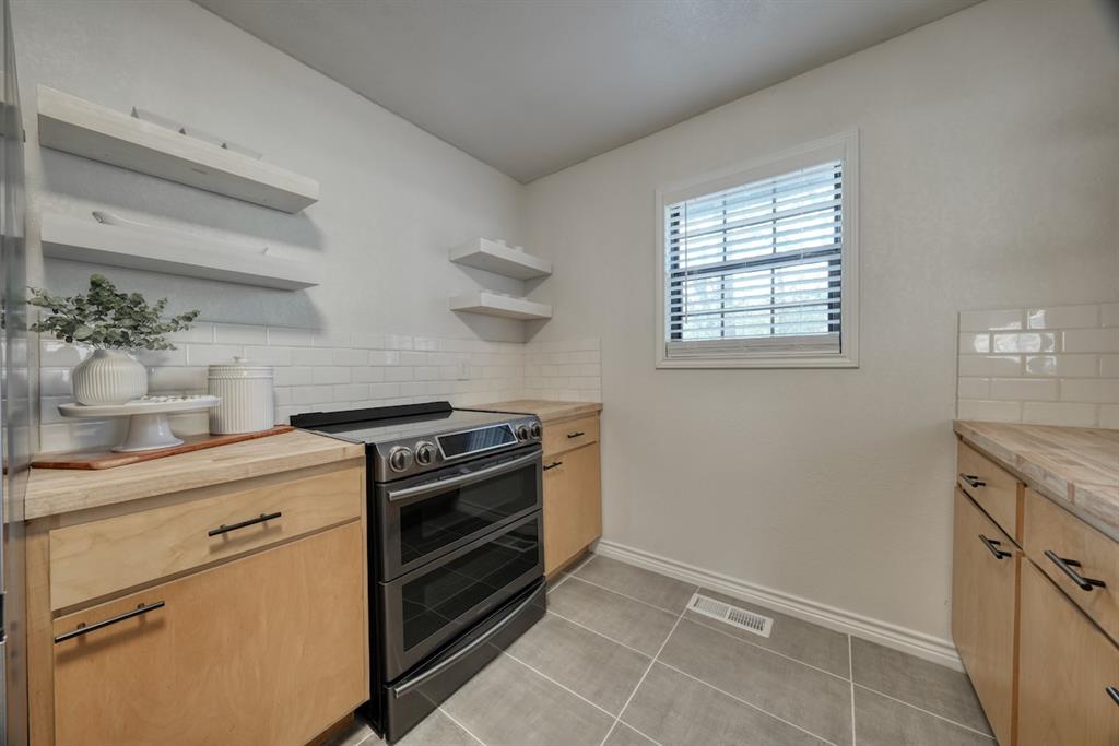 Hide A Way Lake - Residential