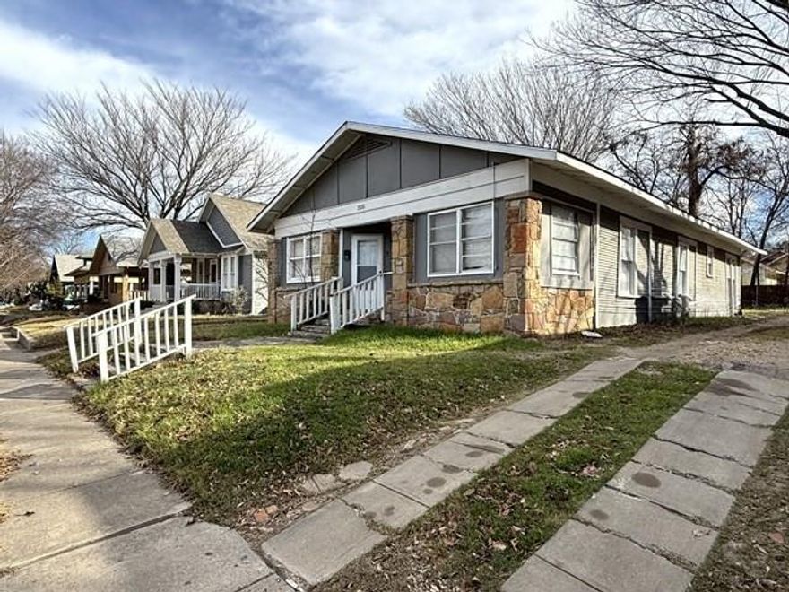 Opportunity in the heart of Fort Worth—2115 Hurley Ave offers a duplex with two separate units, each featuring 2 bedrooms and 1 bathroom. Each unit includes its own living area, kitchen, and utility setup with individual gas and water meters. Interior finishes include a mix of carpet, vinyl, and wood flooring. Positioned on a single lot with on-street and open parking. Located near Magnolia Ave, the Near Southside district, Fort Worth Zoo, TCU, and major routes including I-35W and US-287, with access to dining, retail, and city amenities.