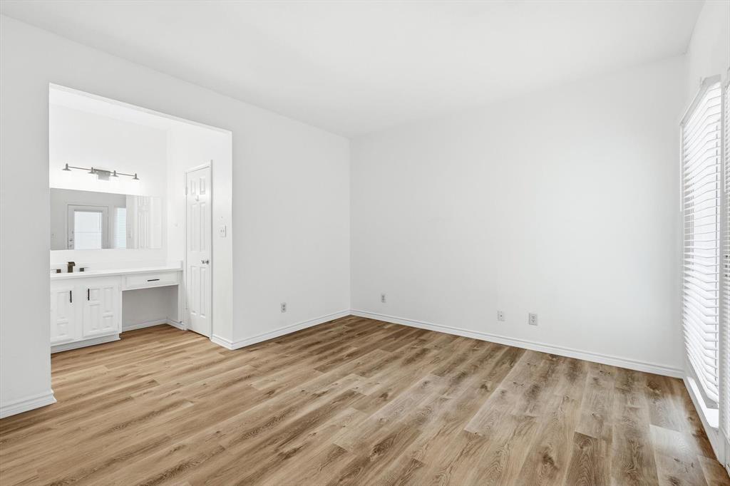 Bryan Place Condo - Residential