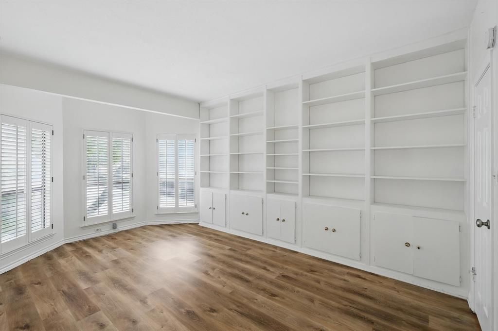 Bryan Place Condo - Residential