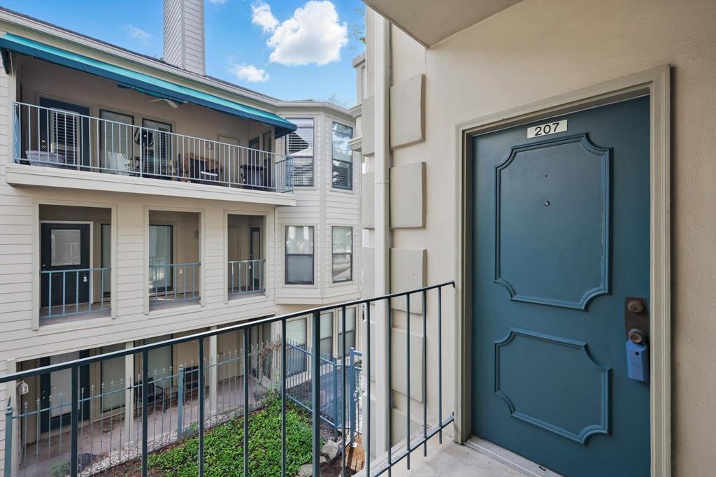 Bryan Place Condo - Residential