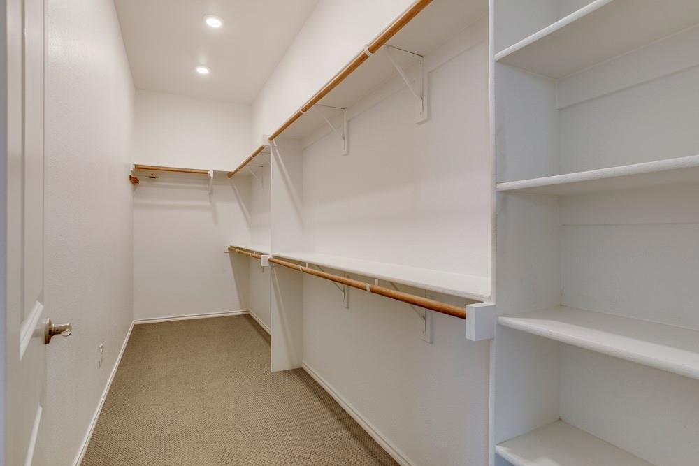 Southlake Meadows - Residential