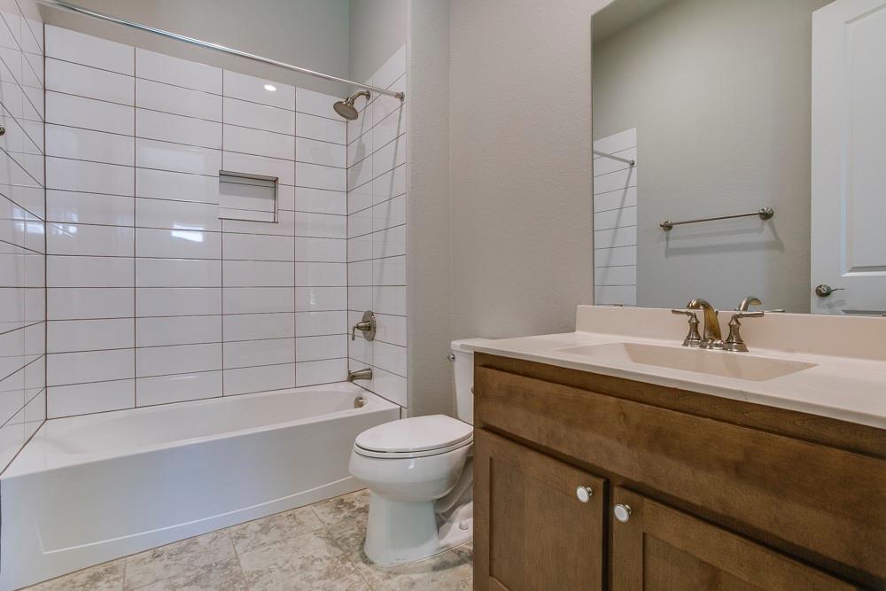 Southlake Meadows - Residential