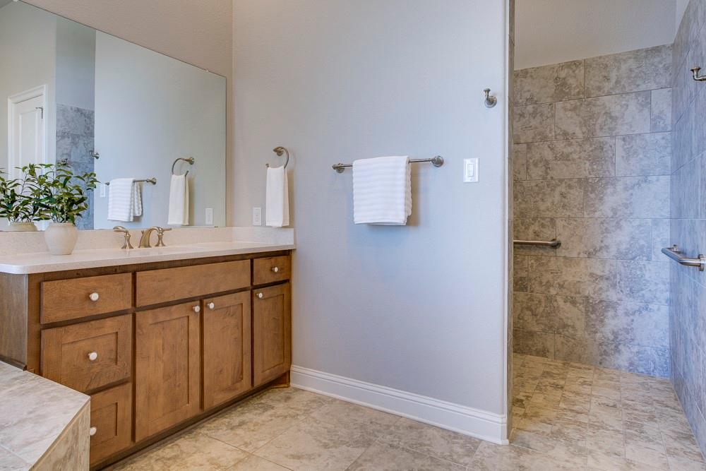 Southlake Meadows - Residential