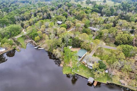 A home in Murchison