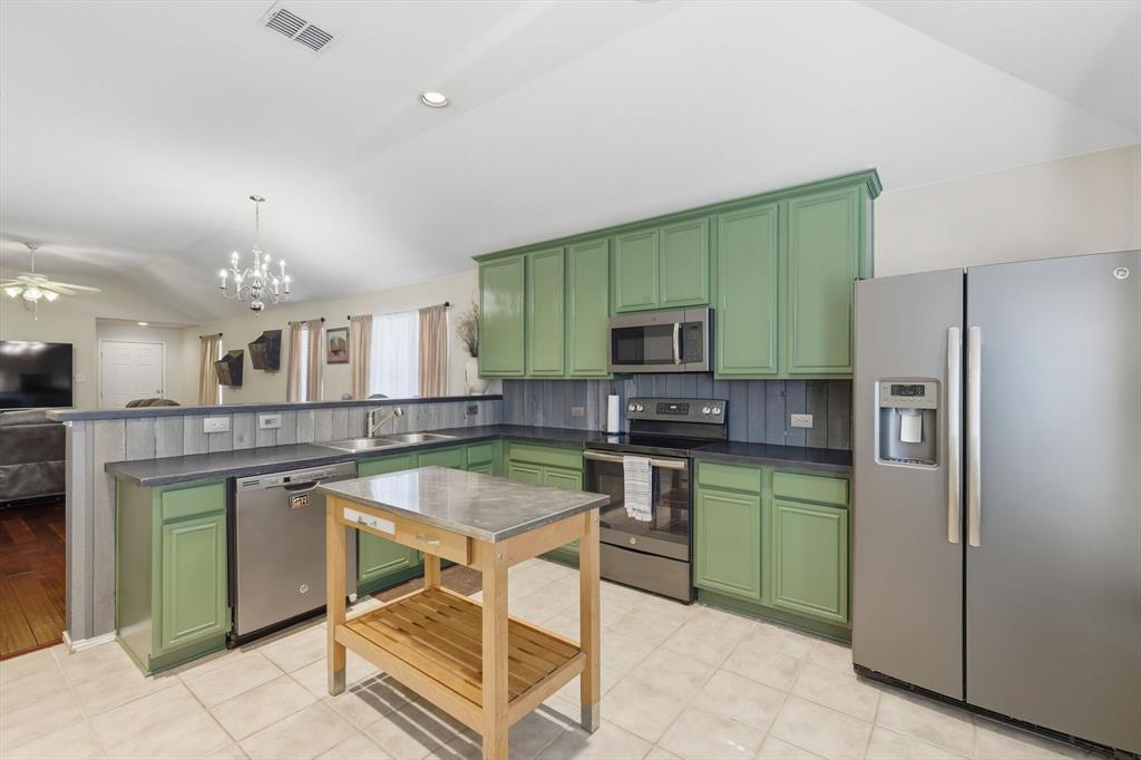 Sendera Ranch - Residential