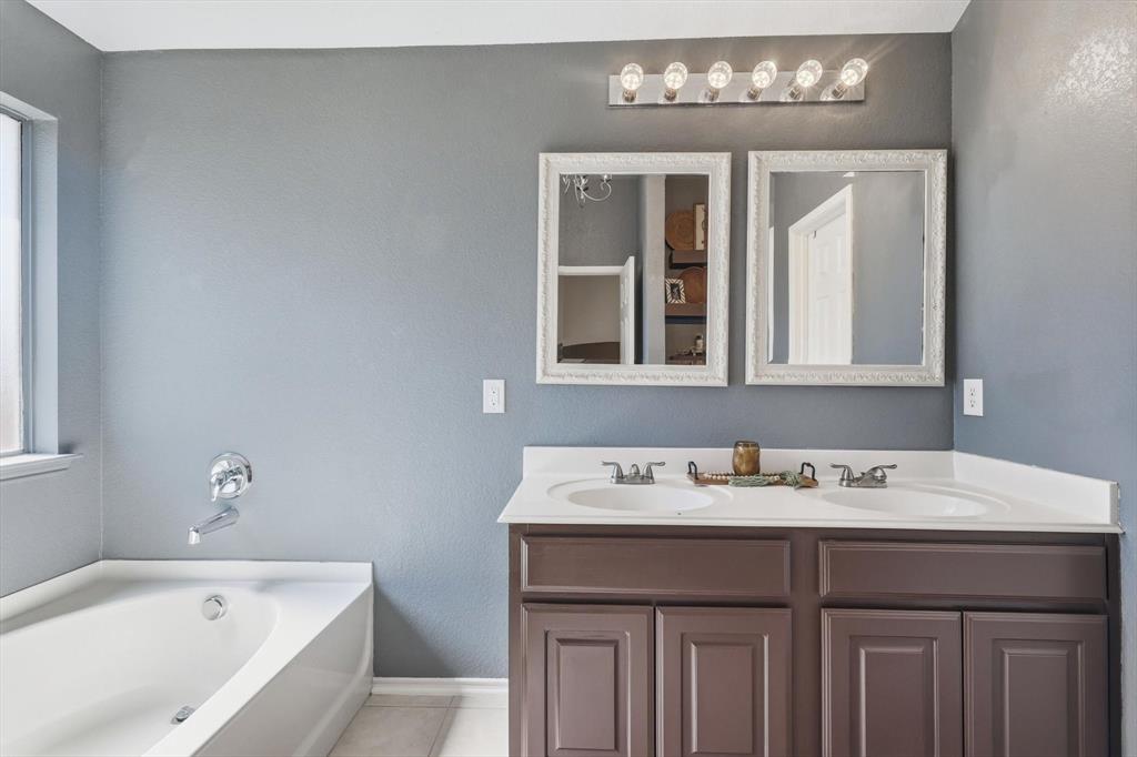 Sendera Ranch - Residential