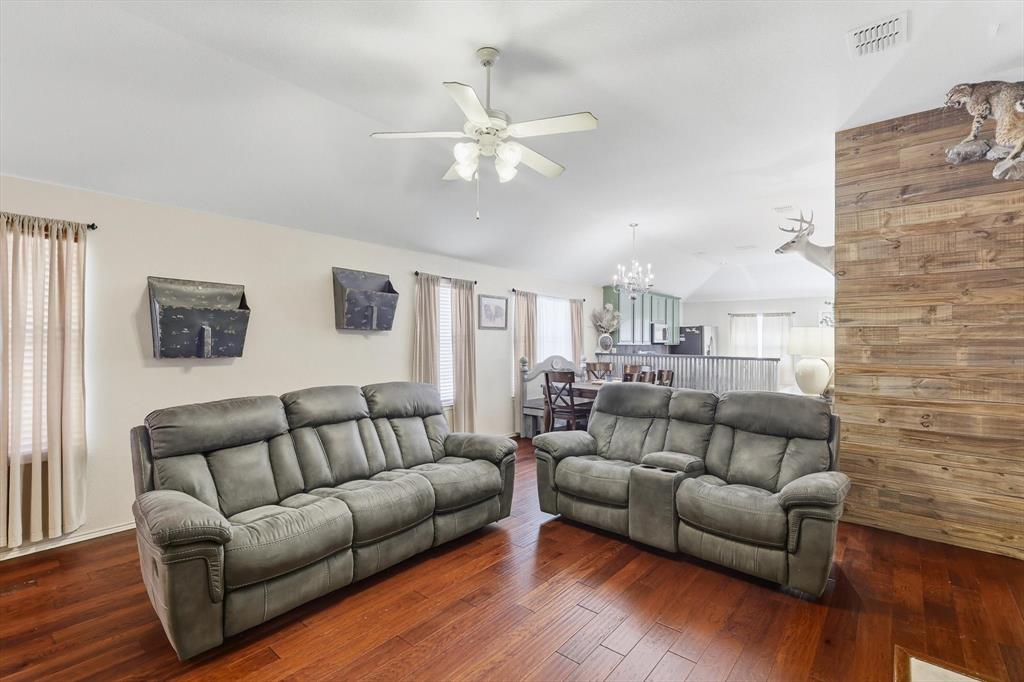 Sendera Ranch - Residential