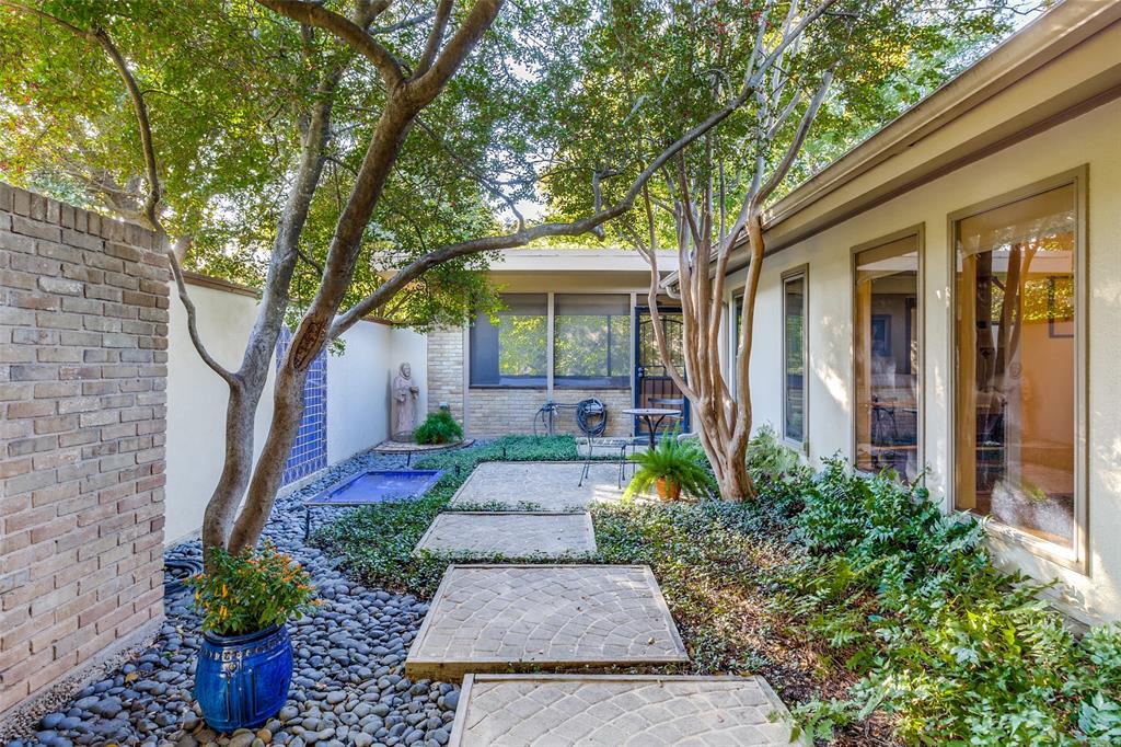 3965 Cedarbrush Drive