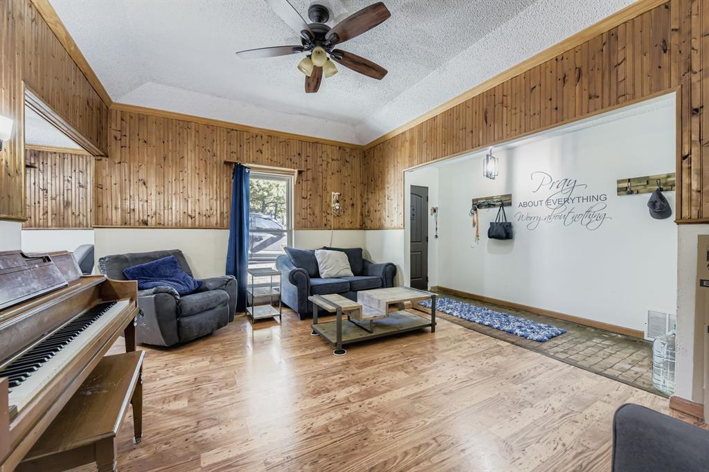 3415 Yellowstone Drive