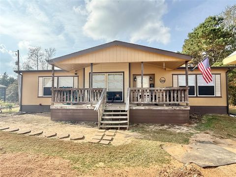 686 CR 4300 Naples TX 75568