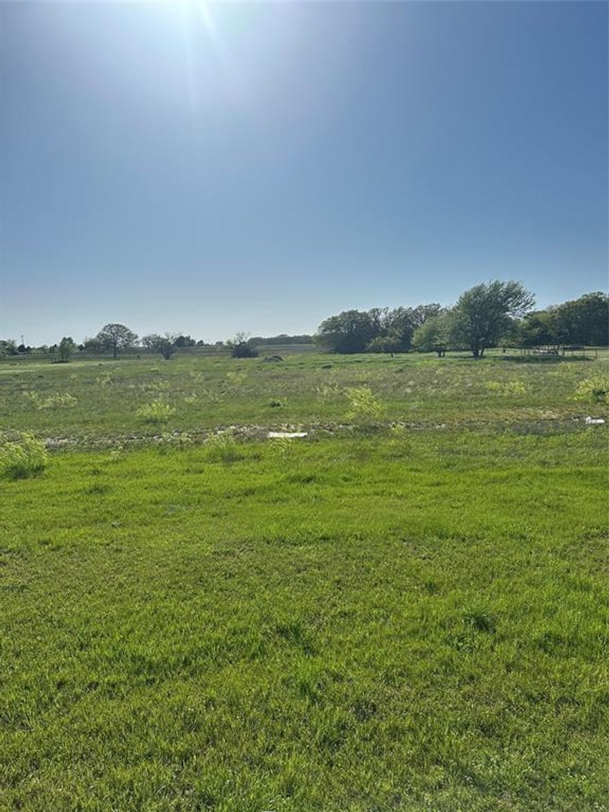 MOTIVATED SELLER! Cleared acreage in top-rated Caddo Mills ISD!
Build your dream home on this spacious 2.91-acre lot in a quiet, deed-restricted community. This beautiful property is cleared and ready for your custom home, with utilities available at the road, a major bonus for a smooth build process.
Located in the highly acclaimed Caddo Mills Independent School District, this land offers the perfect balance of country living and access to modern conveniences. No mobile homes allowed and minimum square footage requirements help protect your investment and neighborhood charm.