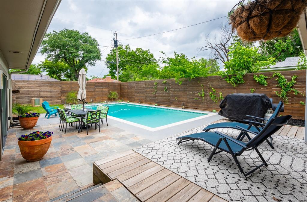 628 Nottingham Drive