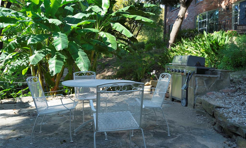 Tanglewood Townhomes Condominiums - Residential