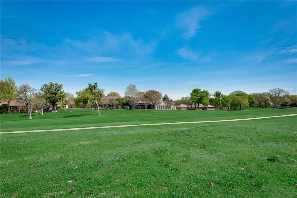 6013 Lantana Lane
