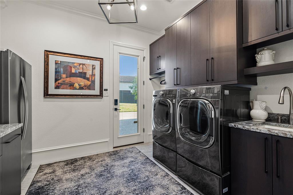 Manors At Waterford The - Residential