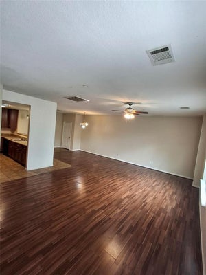 5203 BEXAR ST APT 2C, DALLAS, TX 75215 - Image 31539ccbb860983ec8f7f28512633f45/1156572012