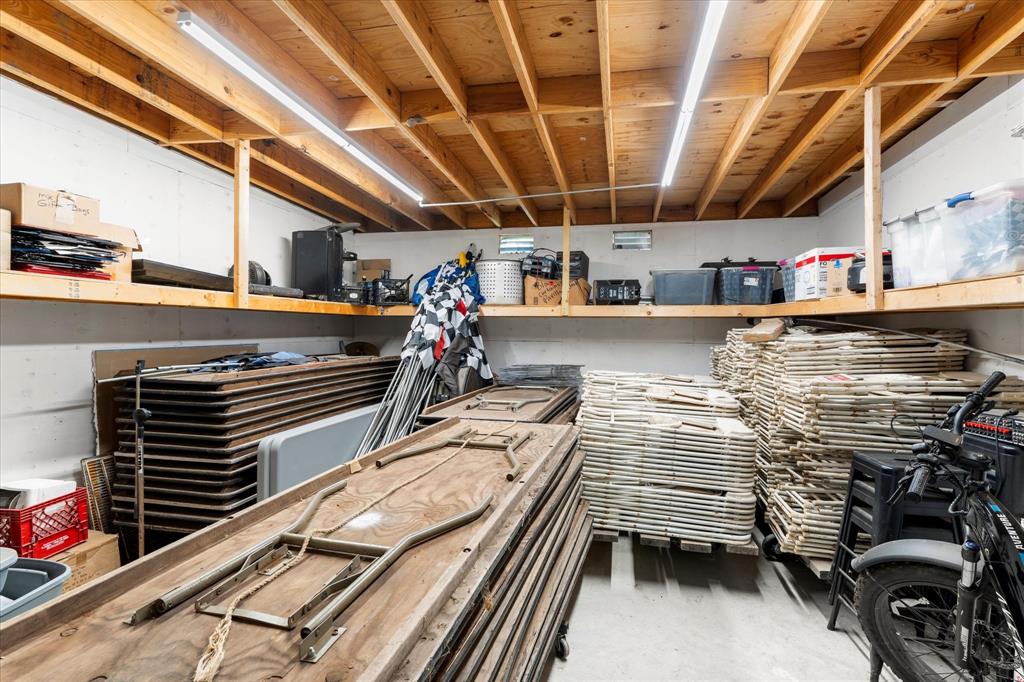 J HUMPHRIES AB 439 - Commercial Sale