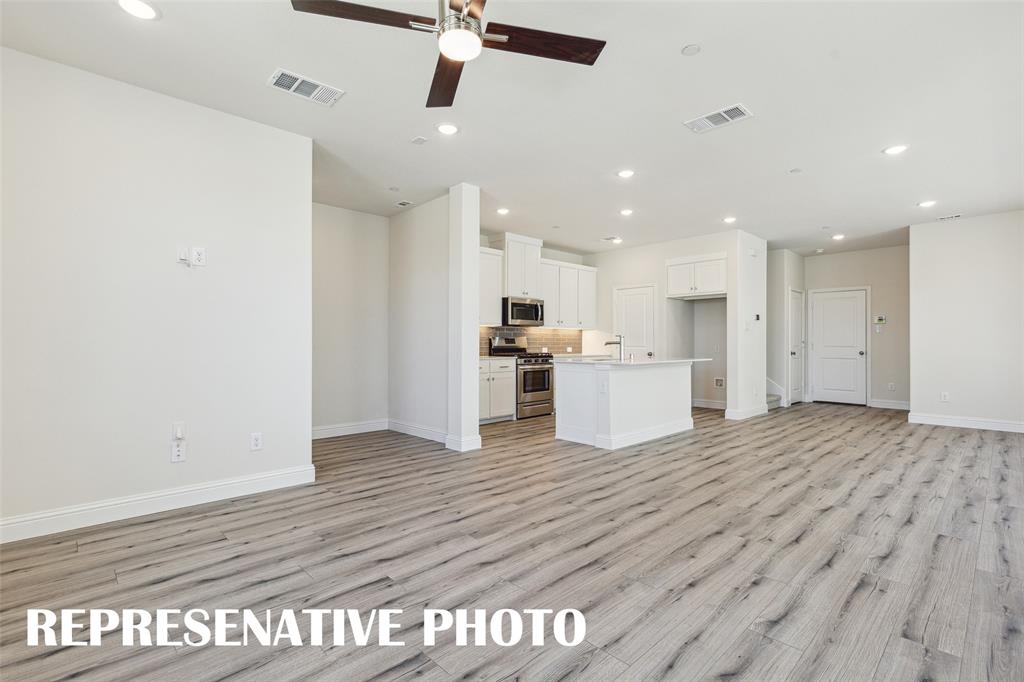 7336 Potomac Mews
