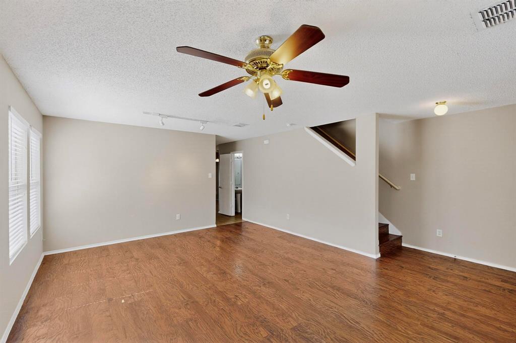 Villages Woodlake Ph 04b - Residential Lease